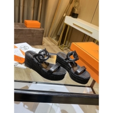 Hermes Sandals